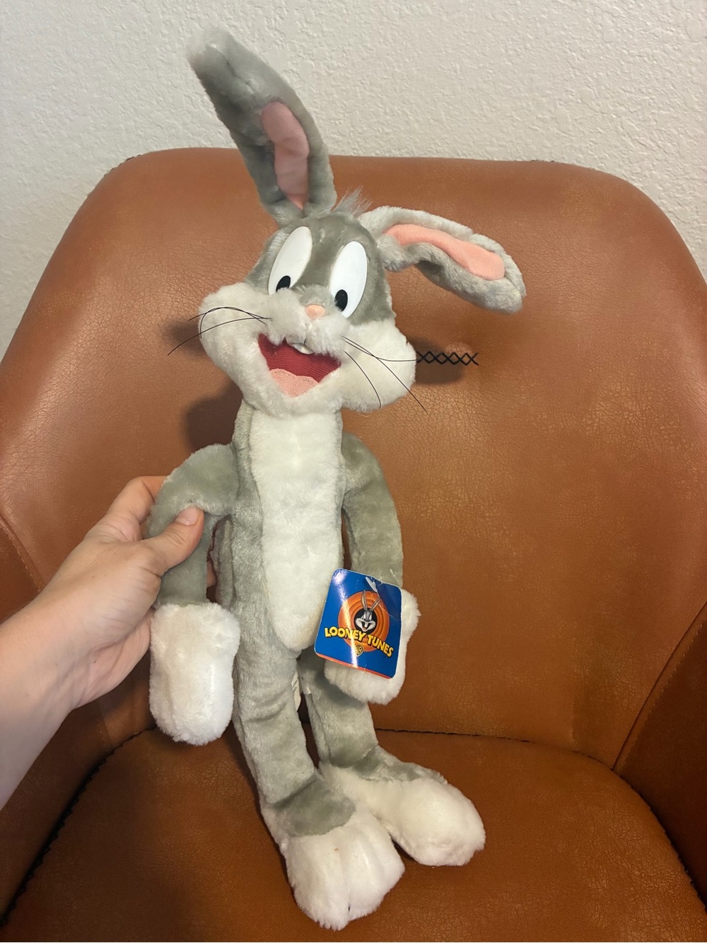 Warner Bros. Gray and White Bugs Bunny Looney Tunes Plush Vintage 1998